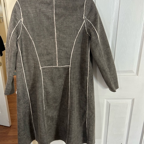 Anthropologie AMADI
Camilla Faux Sueded
Sherpa Wrap Open Long Jacket Medium - Picture 3 of 7